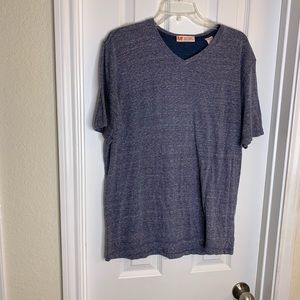 🔥Hot Sale🔥Men T Shirt. Size M Color Blue/Grey